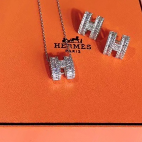 2020 Hermes 18K Platinum Diamond Earrings 